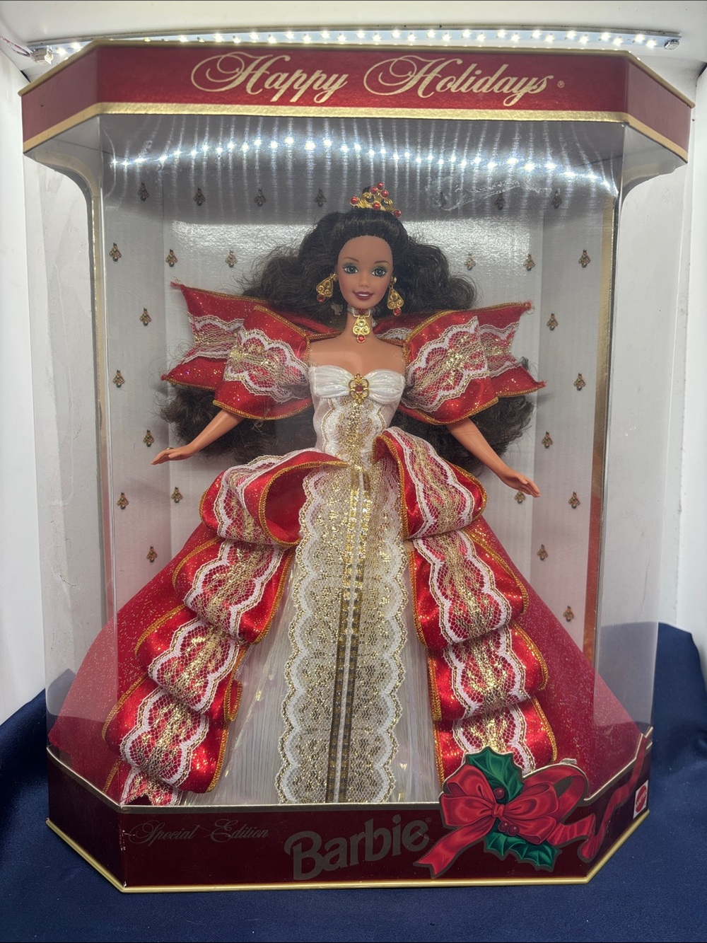 Vintage Special Edition Happy Holidays Barbie-1997